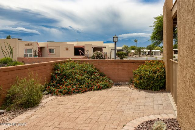 724 W Rio San Pedro, Green Valley, AZ 85614