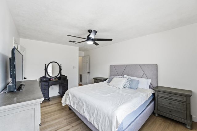 4122 Donerail Drive, Pasadena, TX 77503