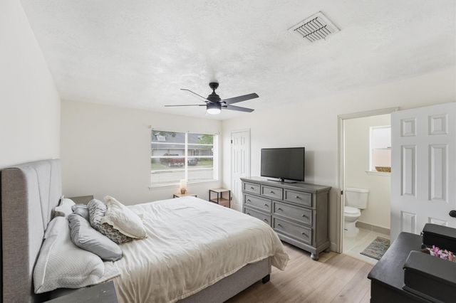 4122 Donerail Drive, Pasadena, TX 77503