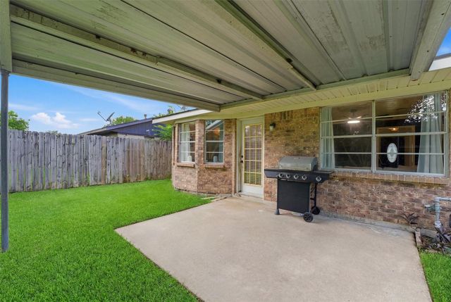 4122 Donerail Drive, Pasadena, TX 77503