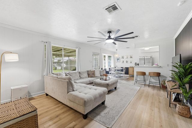4122 Donerail Drive, Pasadena, TX 77503