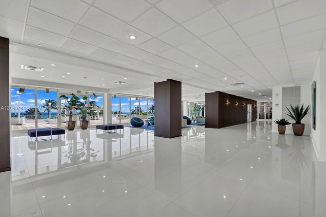 5701 Collins Avenue 319, Miami Beach, FL 33140