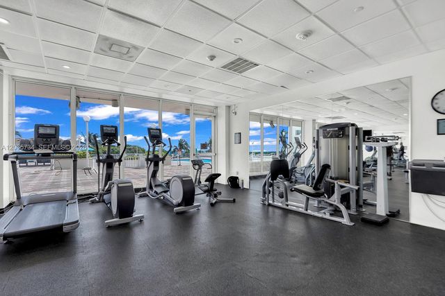 5701 Collins Avenue 319, Miami Beach, FL 33140