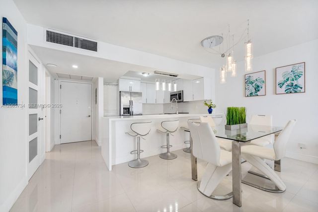 5701 Collins Avenue 319, Miami Beach, FL 33140