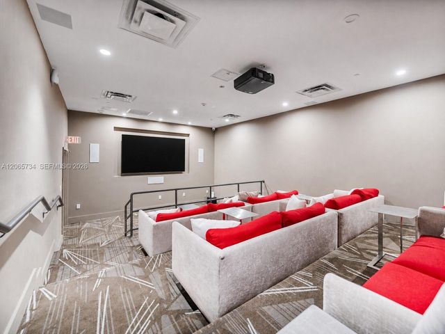 5701 Collins Avenue 319, Miami Beach, FL 33140