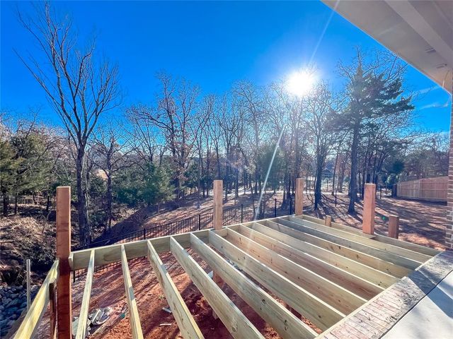 1708 Parkwood Avenue, Edmond, OK 73034