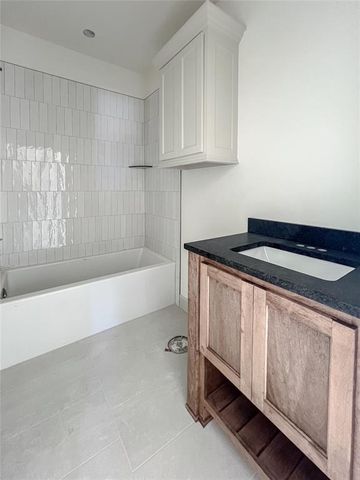 1708 Parkwood Avenue, Edmond, OK 73034