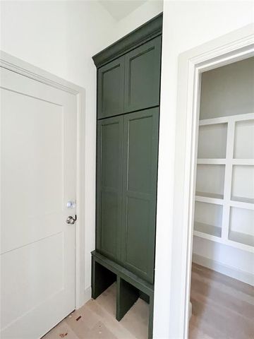 1708 Parkwood Avenue, Edmond, OK 73034