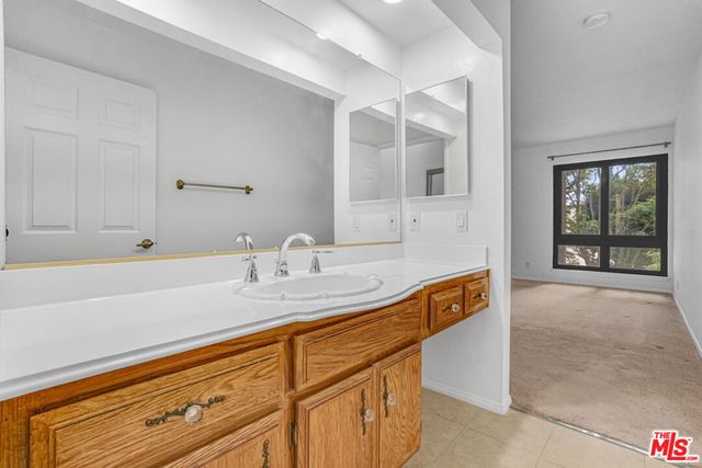 8512 Tuscany Avenue 302, Playa Del Rey, CA 90293