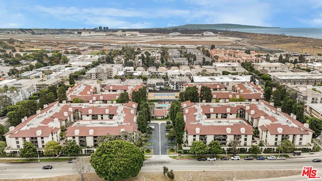 8512 Tuscany Avenue 302, Playa Del Rey, CA 90293