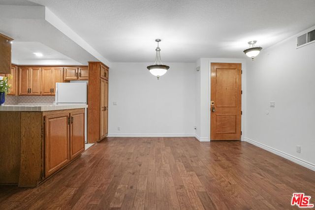 8512 Tuscany Avenue 302, Playa Del Rey, CA 90293