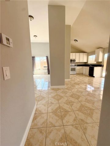 17074 Grand Mammoth Place, Victorville, CA 92394