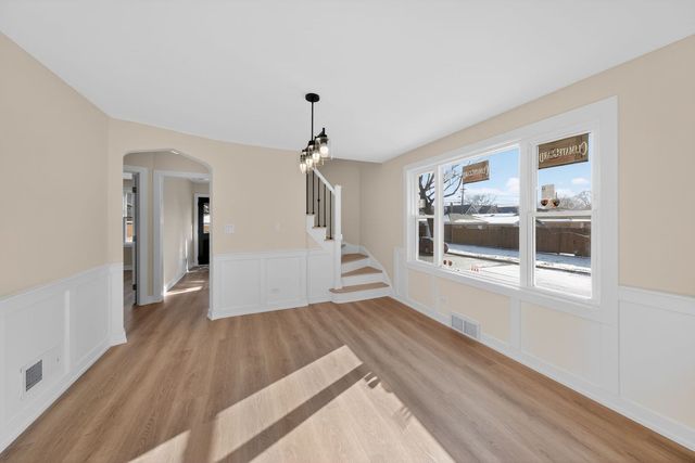 6559 S Kedvale Avenue, Chicago, IL 60629