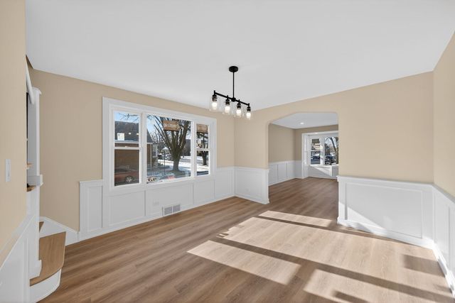 6559 S Kedvale Avenue, Chicago, IL 60629