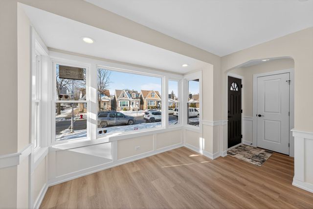 6559 S Kedvale Avenue, Chicago, IL 60629