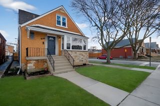 6559 S Kedvale Avenue, Chicago, IL 60629