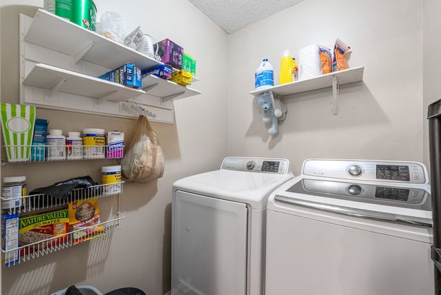 1700 Cedar Springs Cir, Clarksville, TN 37042