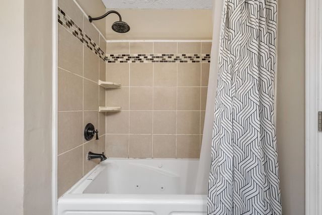 1700 Cedar Springs Cir, Clarksville, TN 37042