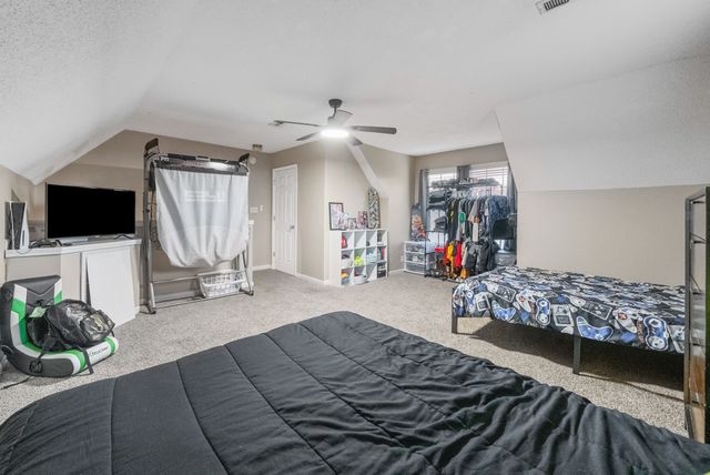 1700 Cedar Springs Cir, Clarksville, TN 37042