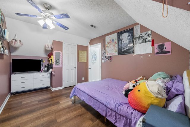 1700 Cedar Springs Cir, Clarksville, TN 37042