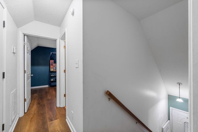 1700 Cedar Springs Cir, Clarksville, TN 37042