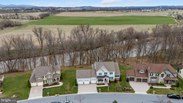 2924 MILL ISLAND PKWY, Frederick, MD 21701