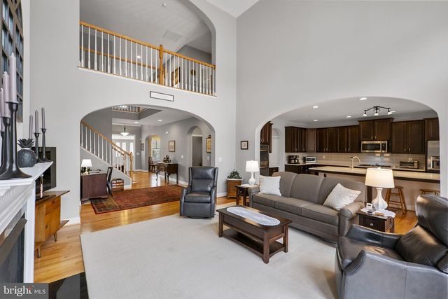 2924 MILL ISLAND PKWY, Frederick, MD 21701