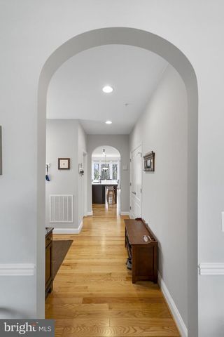 2924 MILL ISLAND PKWY, Frederick, MD 21701