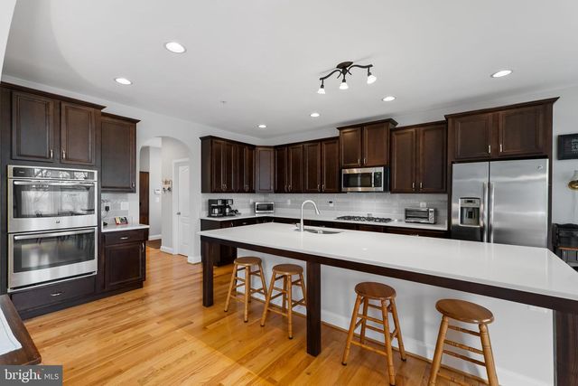 2924 MILL ISLAND PKWY, Frederick, MD 21701