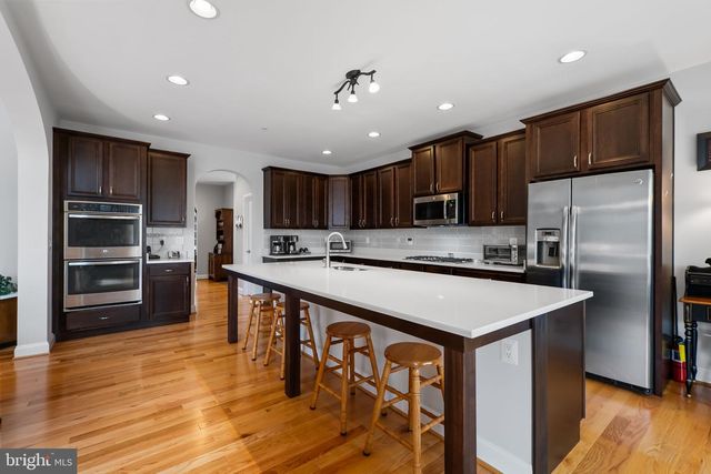 2924 MILL ISLAND PKWY, Frederick, MD 21701