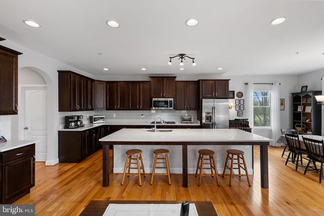 2924 MILL ISLAND PKWY, Frederick, MD 21701