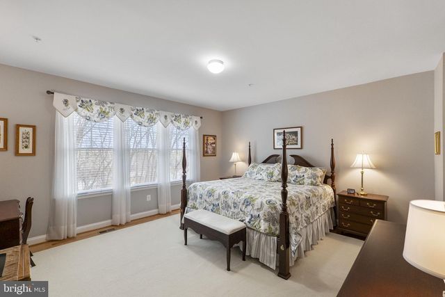 2924 MILL ISLAND PKWY, Frederick, MD 21701