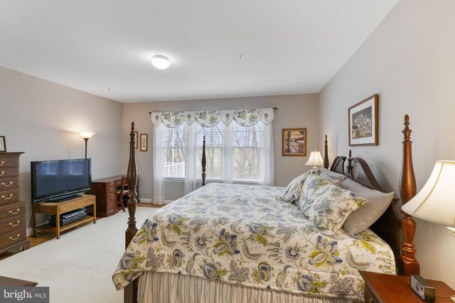 2924 MILL ISLAND PKWY, Frederick, MD 21701