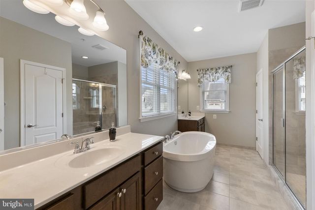 2924 MILL ISLAND PKWY, Frederick, MD 21701