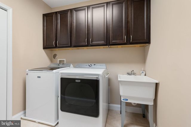 2924 MILL ISLAND PKWY, Frederick, MD 21701