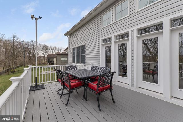 2924 MILL ISLAND PKWY, Frederick, MD 21701