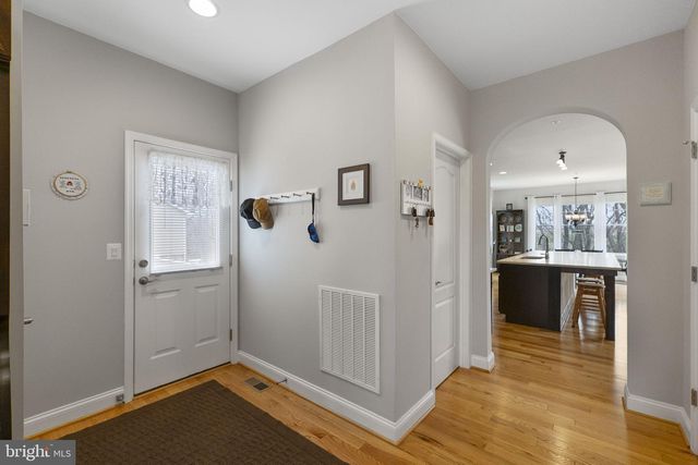 2924 MILL ISLAND PKWY, Frederick, MD 21701