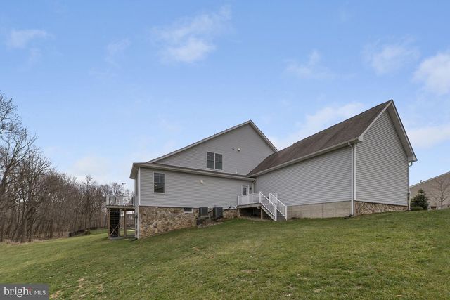 2924 MILL ISLAND PKWY, Frederick, MD 21701