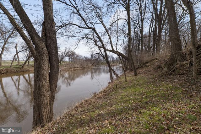 2924 MILL ISLAND PKWY, Frederick, MD 21701