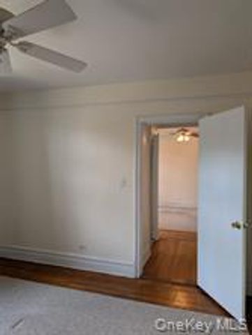 72-34 Austin Street D4, Forest Hills, NY 11375