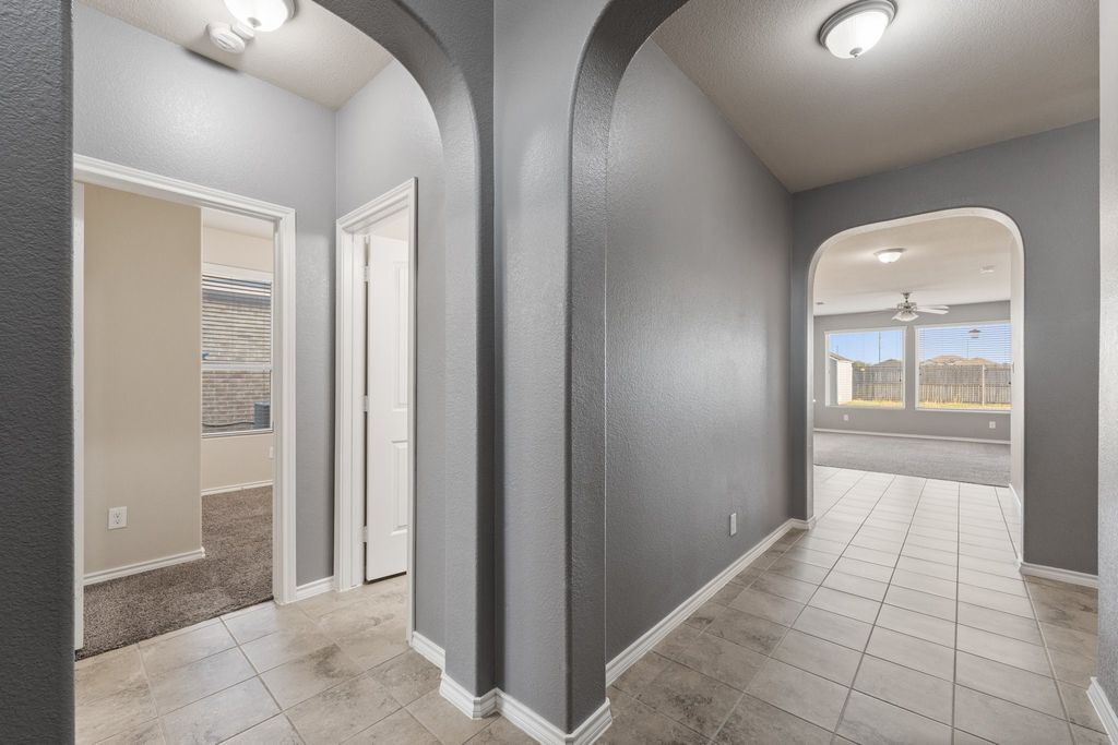 1105 Sierra Blanca Drive, Fort Worth, TX 76028 — photo 3