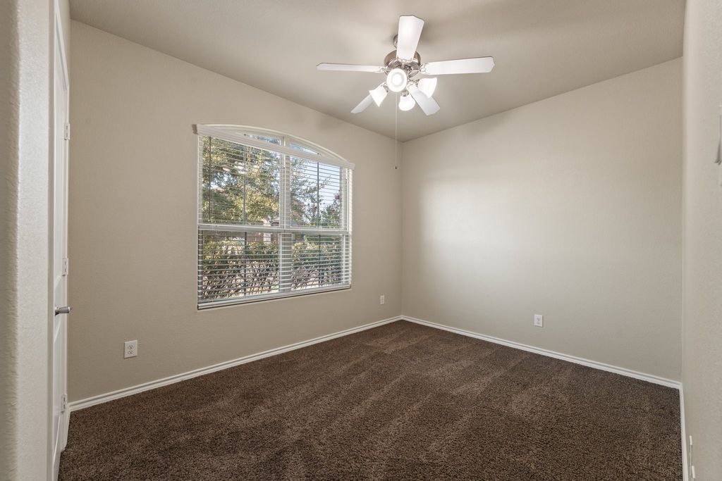 1105 Sierra Blanca Drive, Fort Worth, TX 76028 — photo 4