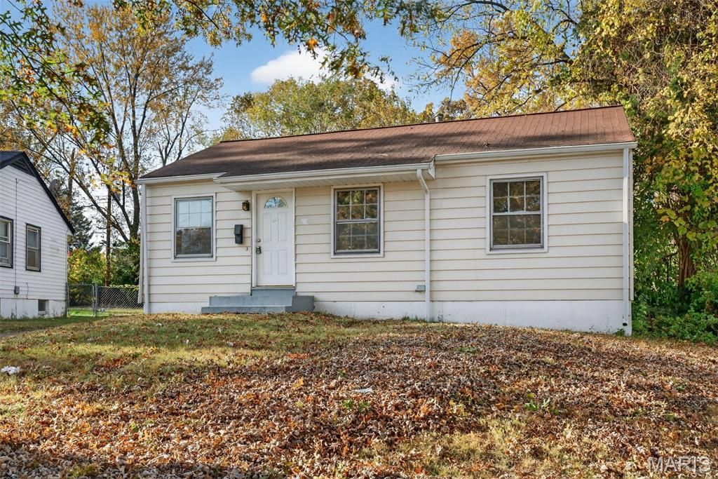 437 Lanark Road, St Louis, MO 63137