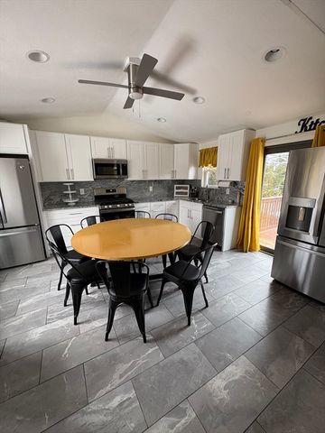 209 Windmill Street, North Providence, RI 02904