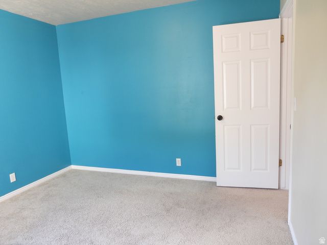 438 E PAROWAN WAY, Draper, UT 84020