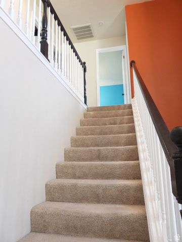 438 E PAROWAN WAY, Draper, UT 84020