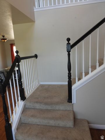 438 E PAROWAN WAY, Draper, UT 84020