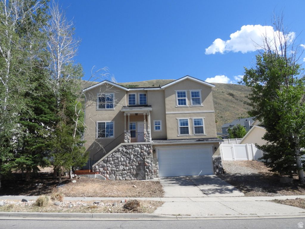 438 E PAROWAN WAY, Draper, UT 84020