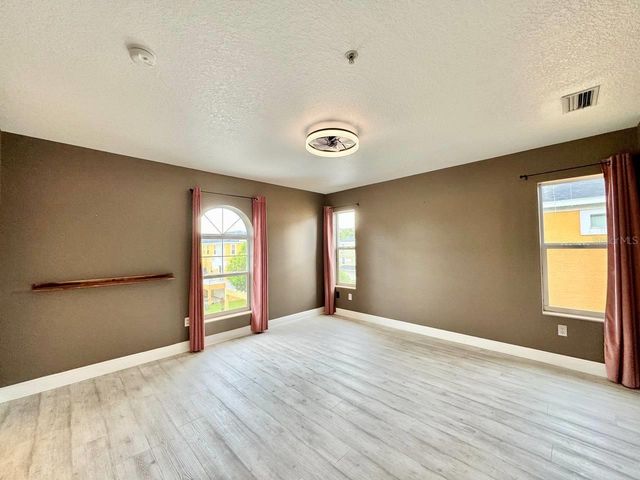 487 BAYOU VILLAGE DRIVE, Tarpon Springs, FL 34689