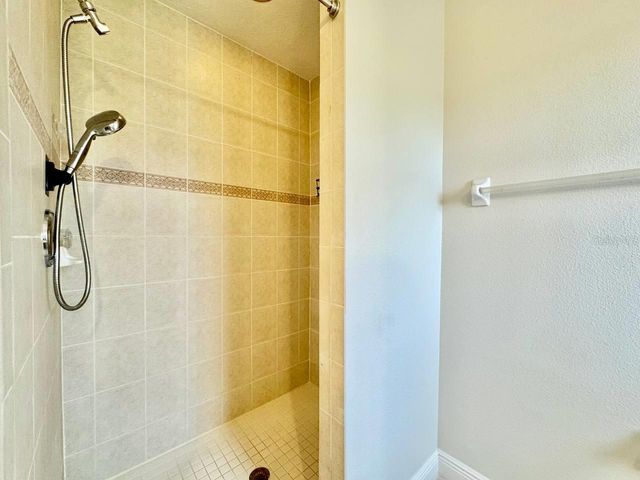 487 BAYOU VILLAGE DRIVE, Tarpon Springs, FL 34689